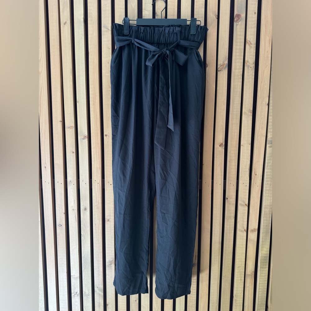 JustFab Paperbag Trousers, black, size large